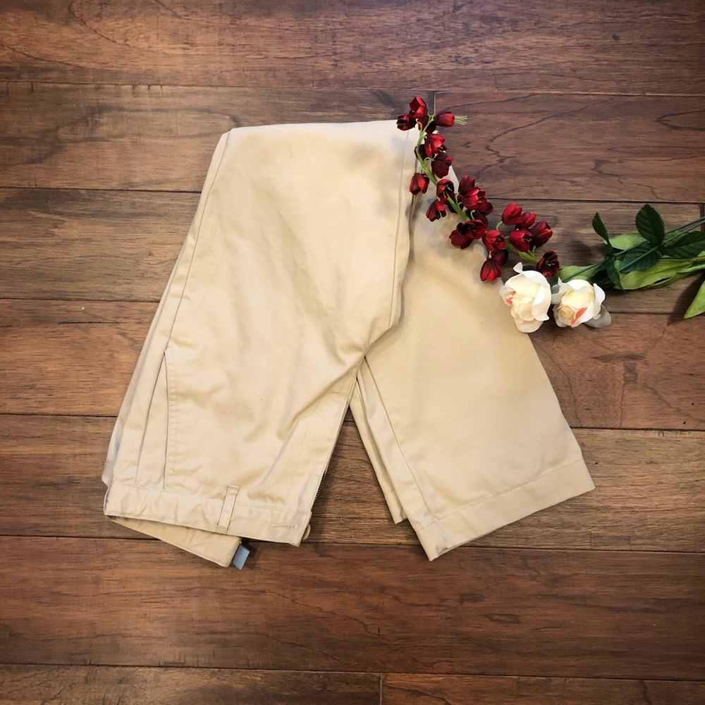 Boys Straight Leg Khaki’s from Old Navy. Size 12.